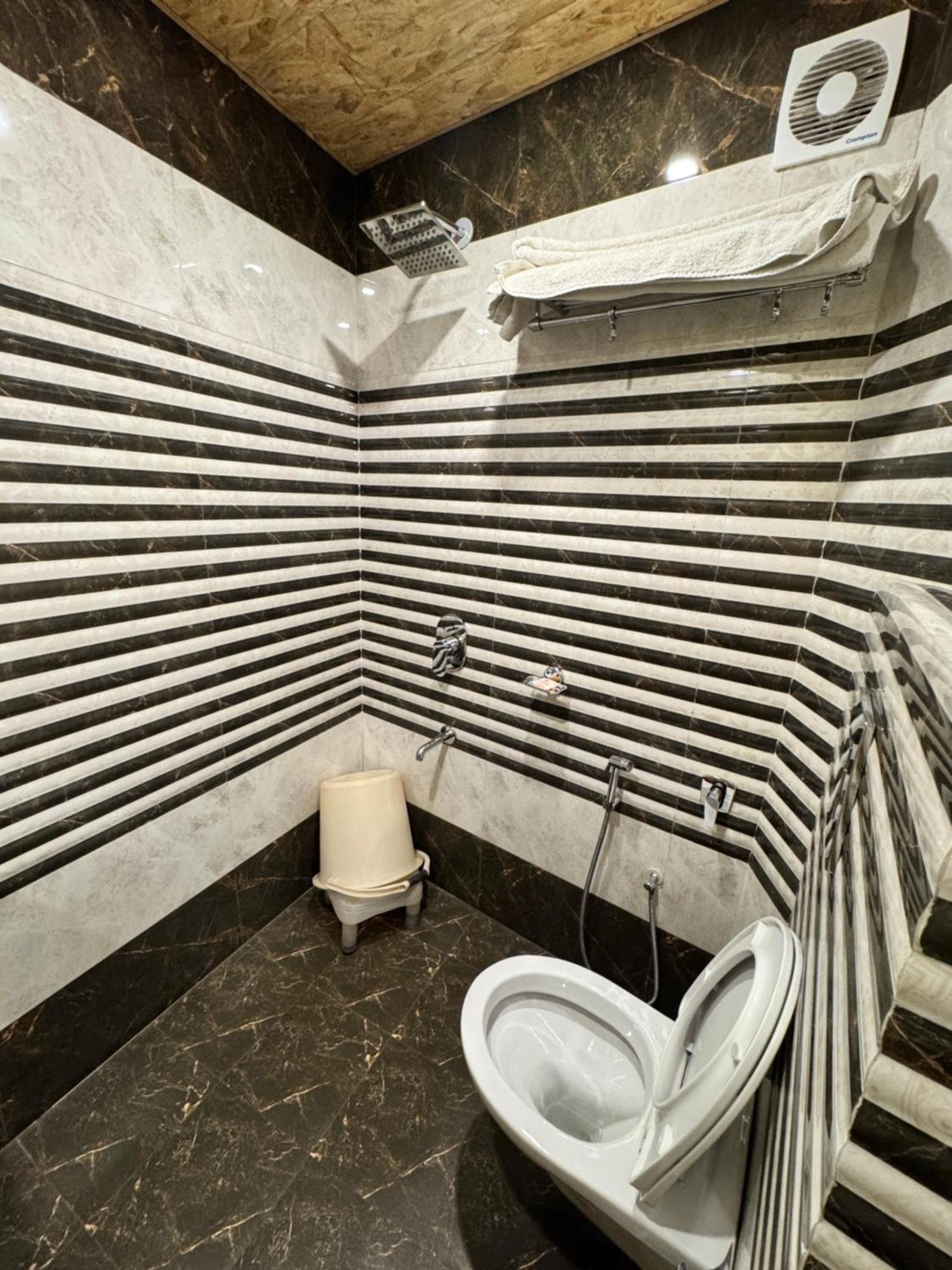 Victory Hotel And Restaurant By Gs Hospitality Shimla Exterior photo