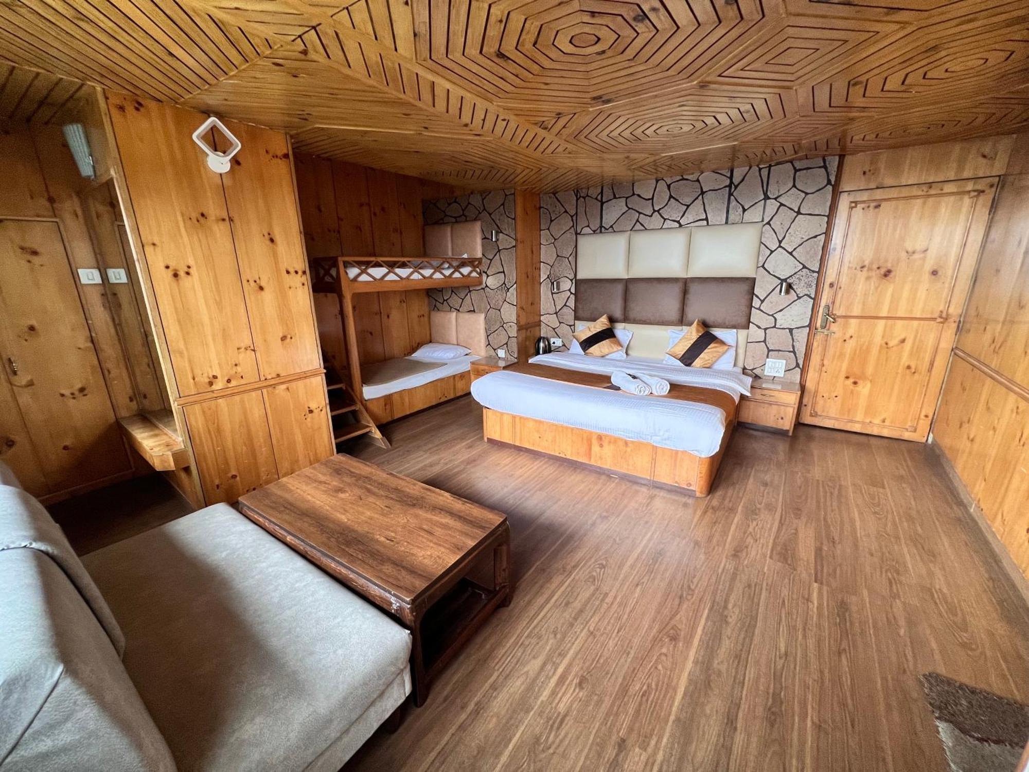 Victory Hotel And Restaurant By Gs Hospitality Shimla Exterior photo